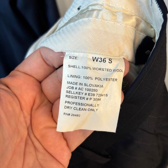 Evan Picone Pinstripe Worsted Wool 2 Piece Suit Blazer Coat Cuffed Pants 44S/W36 - Picture 12 of 16